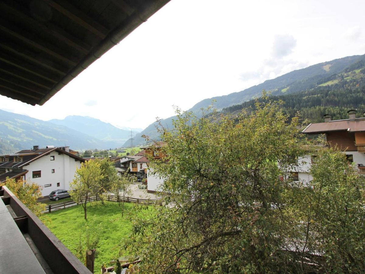 Spacious Apartment In Stumm Tyrol With Balcony Exterior photo