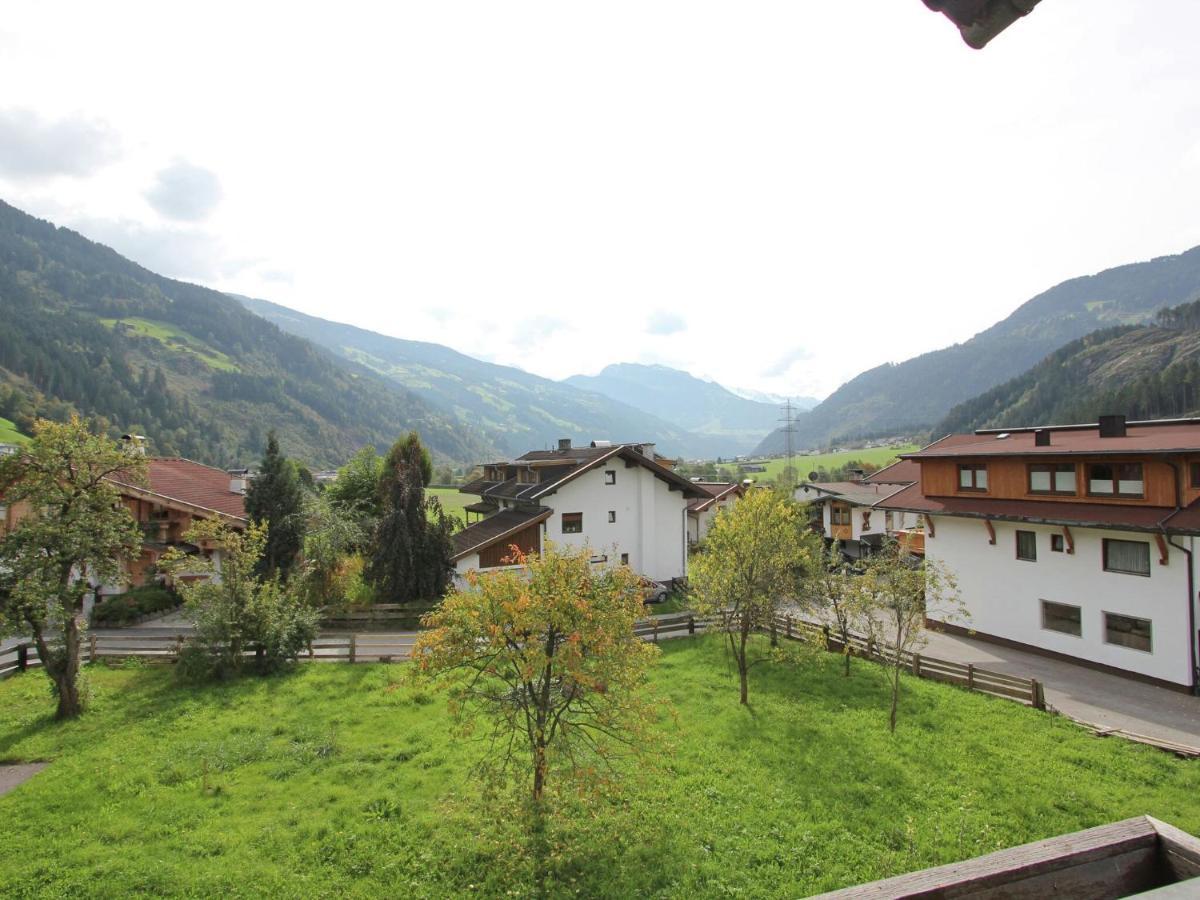 Spacious Apartment In Stumm Tyrol With Balcony Exterior photo