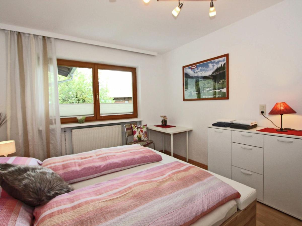 Spacious Apartment In Stumm Tyrol With Balcony Exterior photo